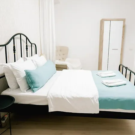 Chic 4* בוקרשט